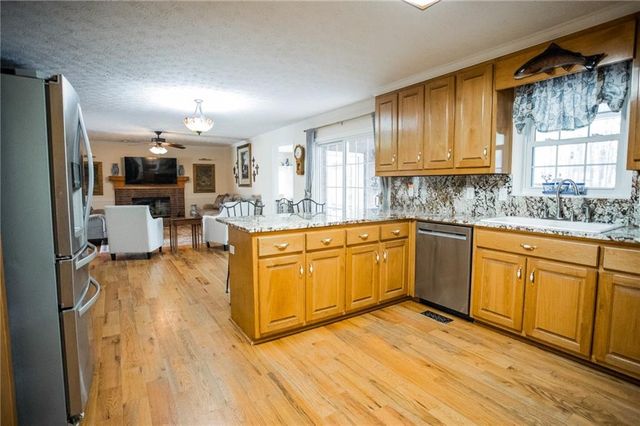 4450 Bay Creek Road, Loganville, GA 30052
