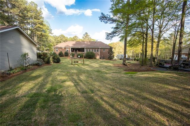 4450 Bay Creek Road, Loganville, GA 30052
