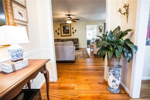 4450 Bay Creek Road, Loganville, GA 30052