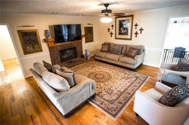 4450 Bay Creek Road, Loganville, GA 30052