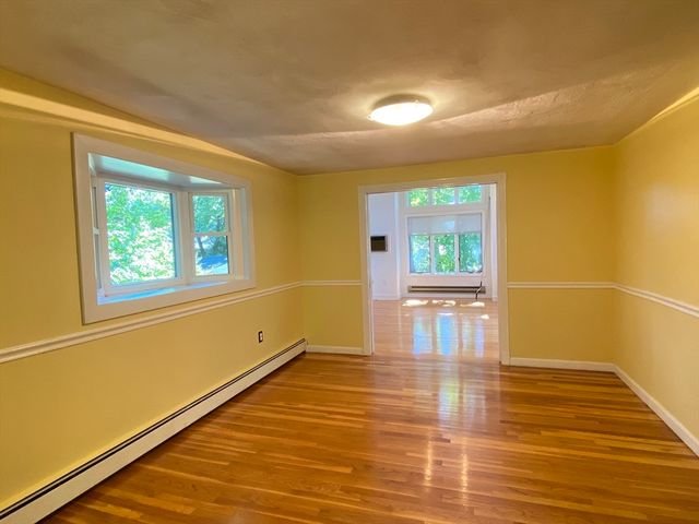 13 Oxbow Rd, Natick, MA 01760