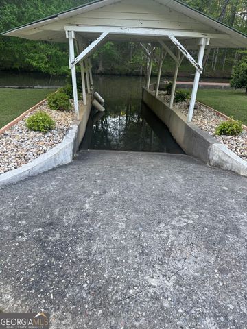 2316 Emerald Drive, Jonesboro, GA 30236