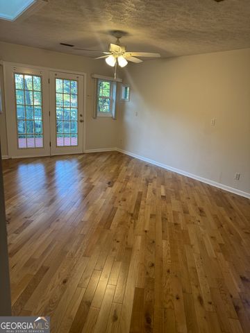 2316 Emerald Drive, Jonesboro, GA 30236