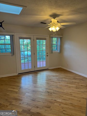 2316 Emerald Drive, Jonesboro, GA 30236