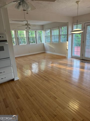 2316 Emerald Drive, Jonesboro, GA 30236