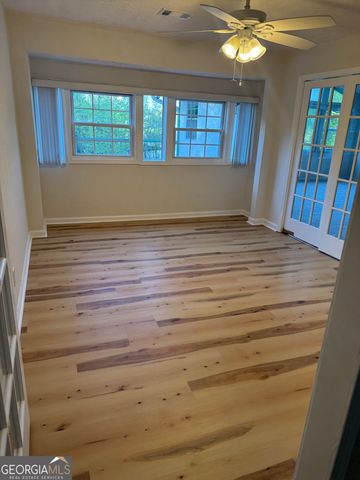 2316 Emerald Drive, Jonesboro, GA 30236