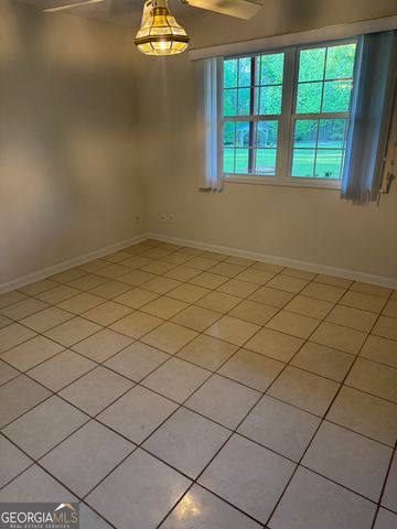 2316 Emerald Drive, Jonesboro, GA 30236