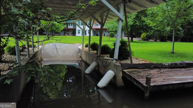 2316 Emerald Drive, Jonesboro, GA 30236