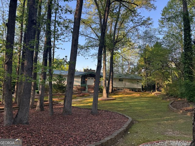 2316 Emerald Drive, Jonesboro, GA 30236