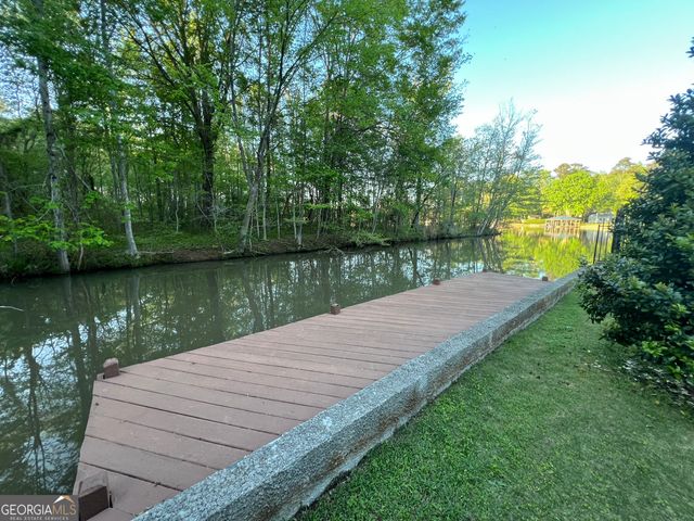 2316 Emerald Drive, Jonesboro, GA 30236