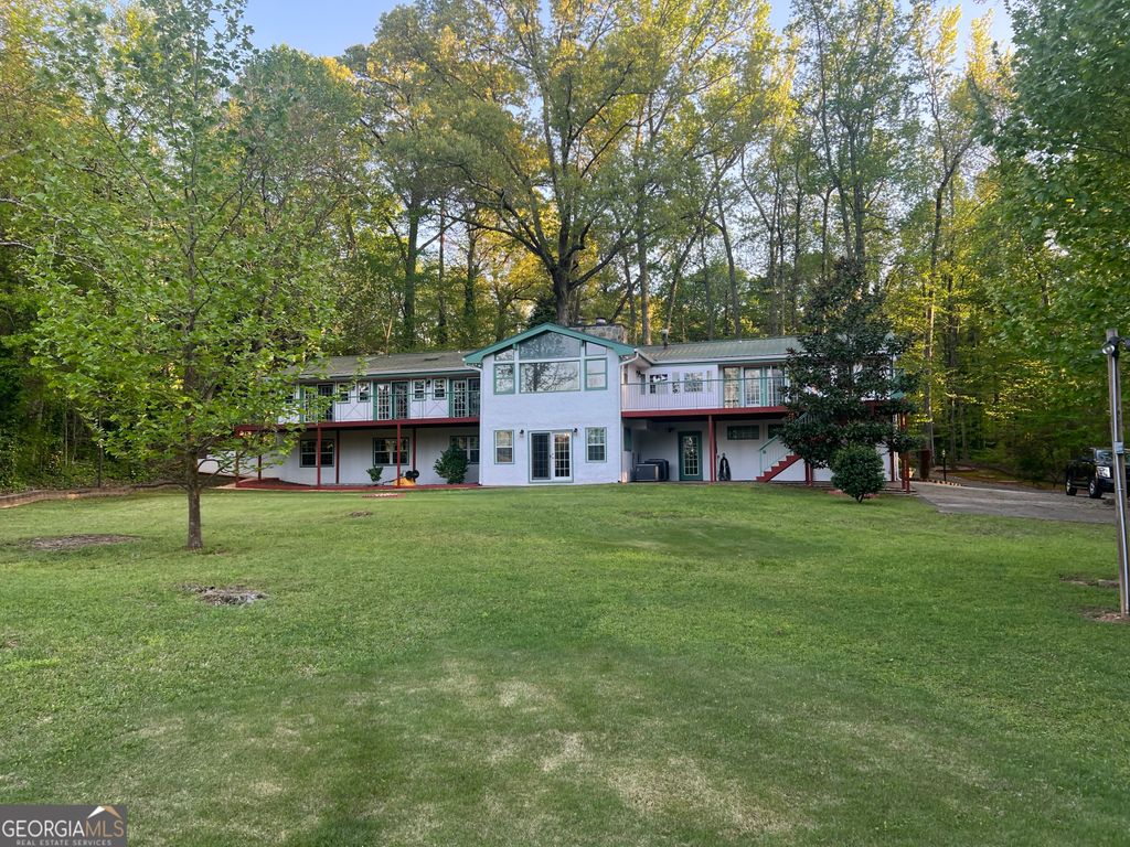 2316 Emerald Drive, Jonesboro, GA 30236