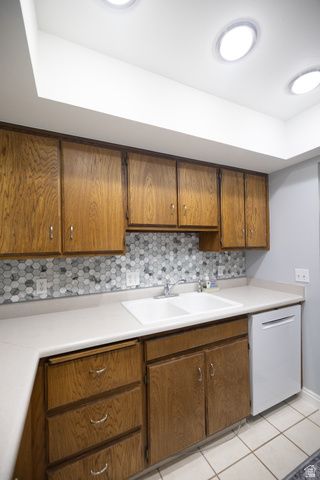 323 S PEACH LN, Bountiful, UT 84010