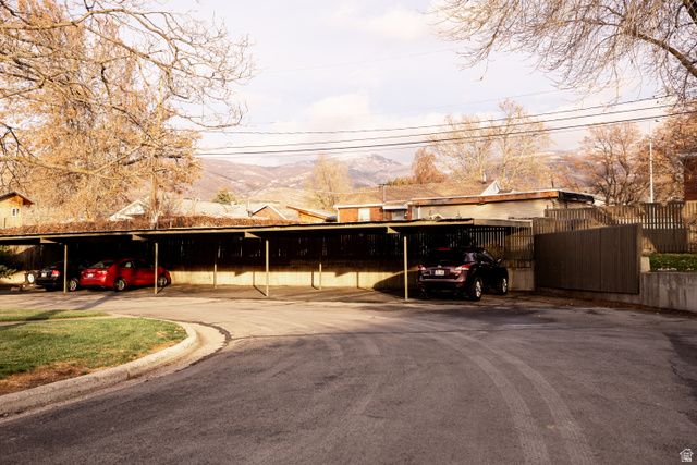 323 S PEACH LN, Bountiful, UT 84010