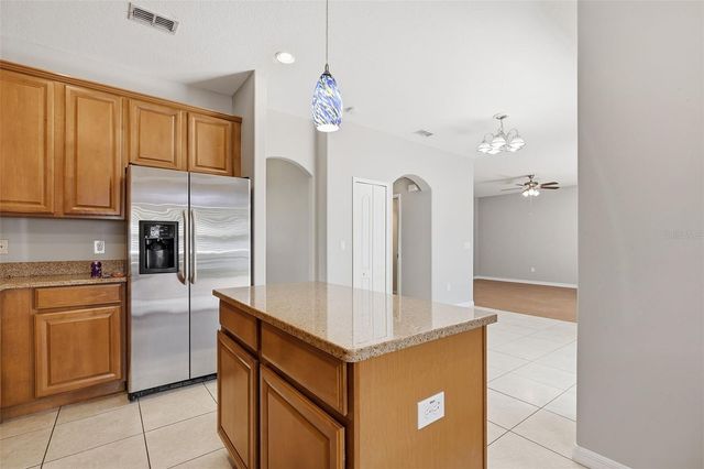 18318 HOLLAND HOUSE LOOP, Land O Lakes, FL 34638