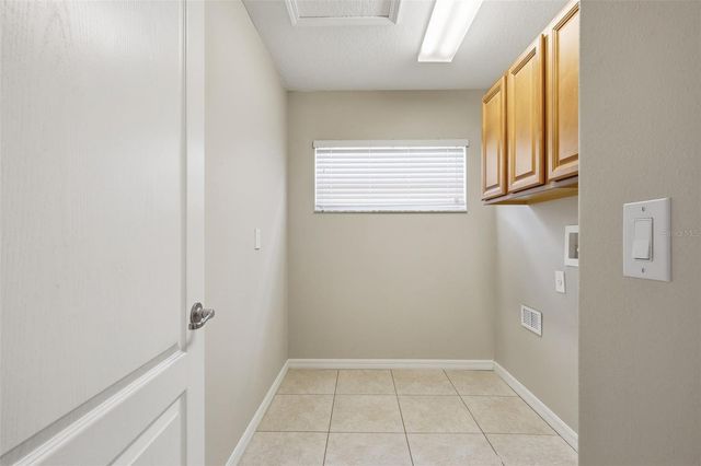18318 HOLLAND HOUSE LOOP, Land O Lakes, FL 34638
