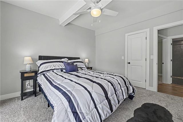 16 M Street, Lake Lotawana, MO 64086