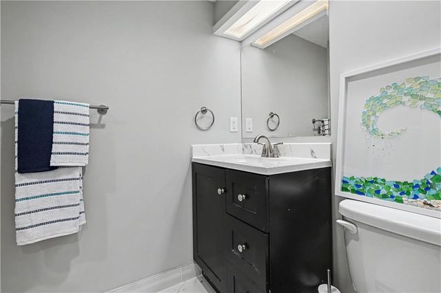 16 M Street, Lake Lotawana, MO 64086