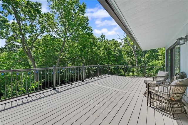 16 M Street, Lake Lotawana, MO 64086