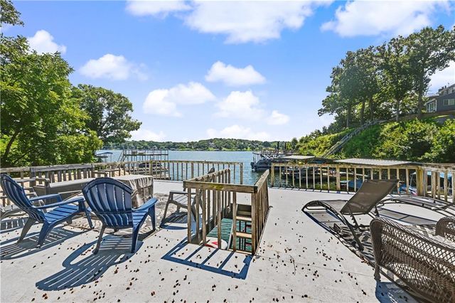 16 M Street, Lake Lotawana, MO 64086