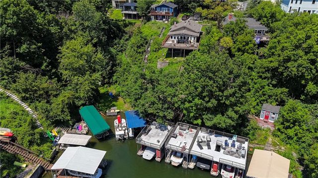 16 M Street, Lake Lotawana, MO 64086