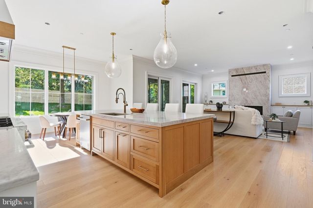7608 ELMORE LN, Bethesda, MD 20817