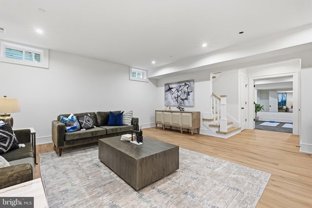 7608 ELMORE LN, Bethesda, MD 20817