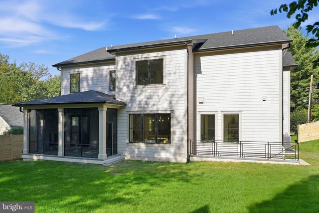 7608 ELMORE LN, Bethesda, MD 20817