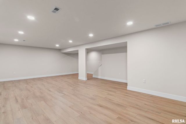 5305 Verdant Lane, Springfield, IL 62711