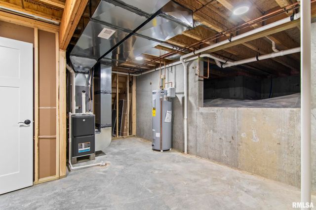 5305 Verdant Lane, Springfield, IL 62711