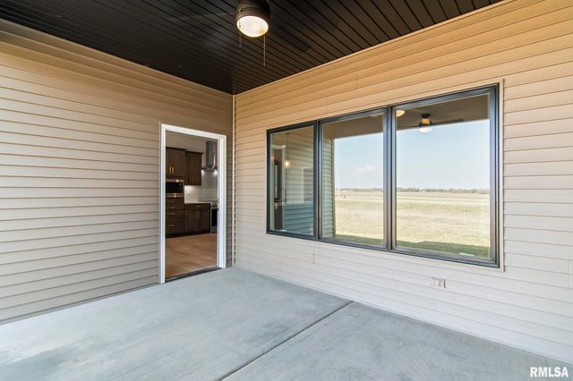 5305 Verdant Lane, Springfield, IL 62711