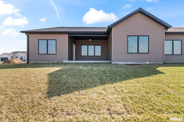 5305 Verdant Lane, Springfield, IL 62711