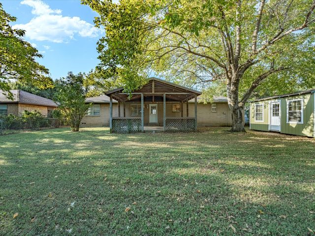 209 W Avenue K, Midlothian, TX 76065