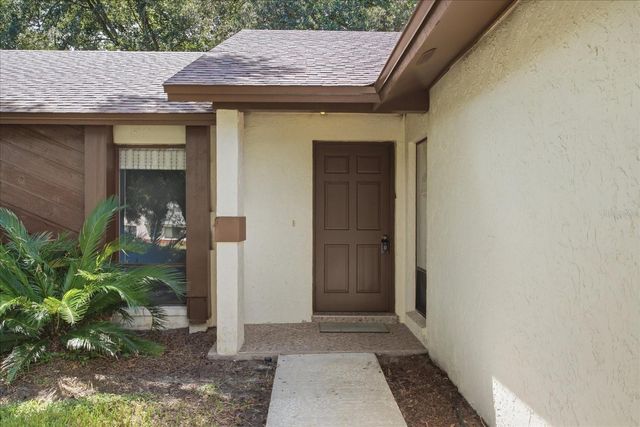 528 E HILLCREST STREET, Altamonte Springs, FL 32701