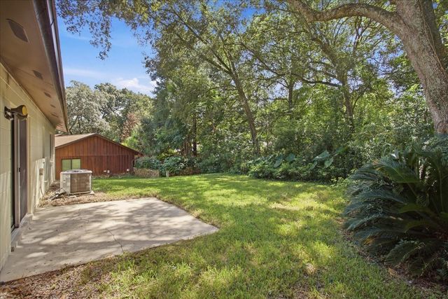 528 E HILLCREST STREET, Altamonte Springs, FL 32701