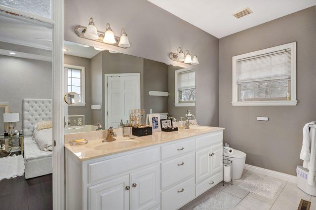 4642 N Farm Road 159, Springfield, MO 65803