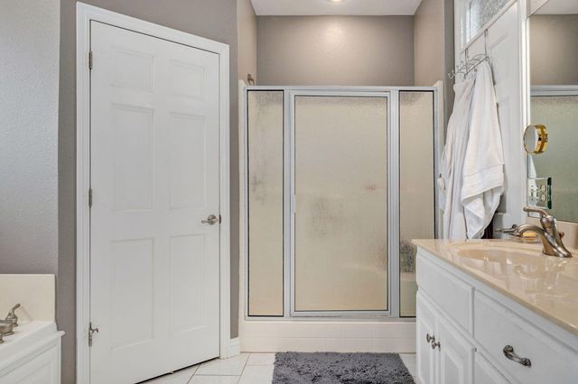 4642 N Farm Road 159, Springfield, MO 65803