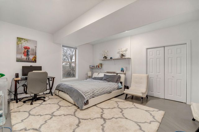 4642 N Farm Road 159, Springfield, MO 65803