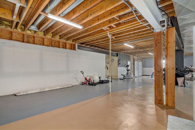 4642 N Farm Road 159, Springfield, MO 65803