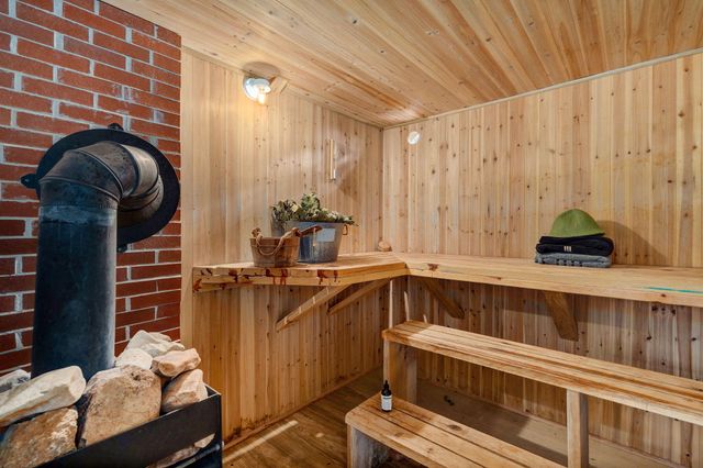 4642 N Farm Road 159, Springfield, MO 65803