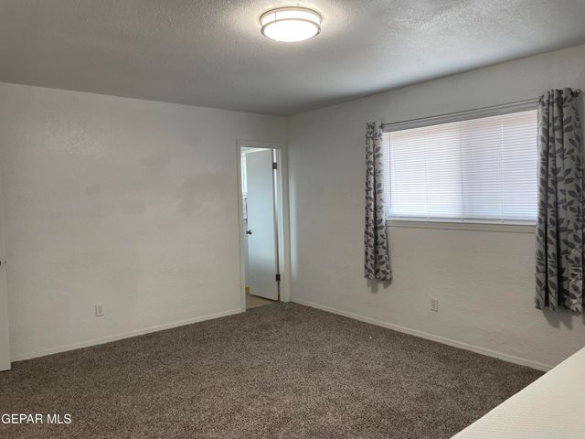 10604 FIELDROCK Court, El Paso, TX 79935