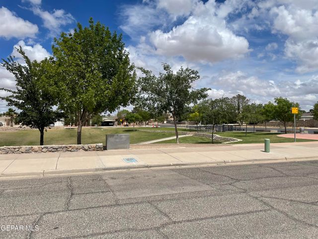 10604 FIELDROCK Court, El Paso, TX 79935