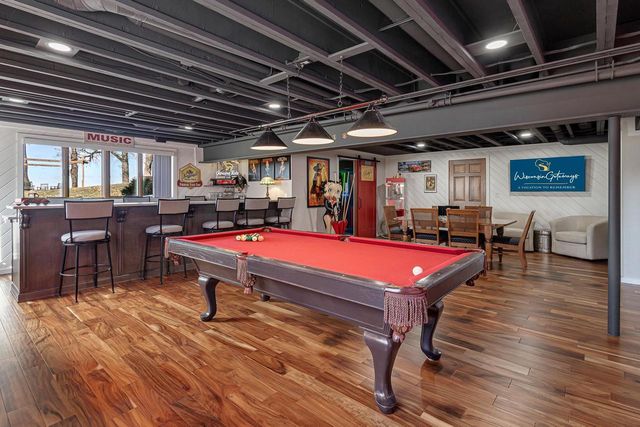 3050 WALDWIC LANE, Oshkosh, WI 54904