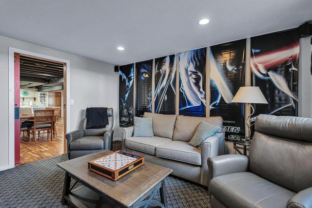 3050 WALDWIC LANE, Oshkosh, WI 54904