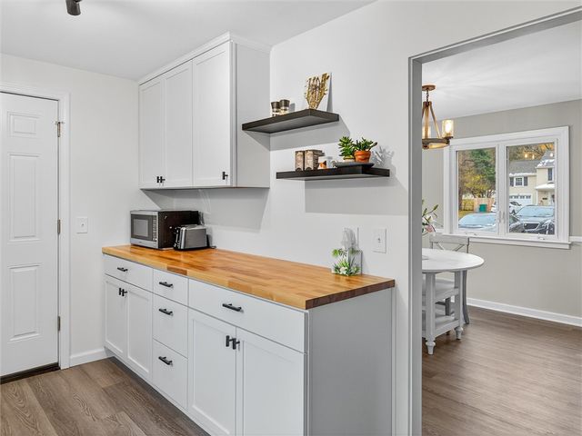 79 Mareeta Road, Gates, NY 14624