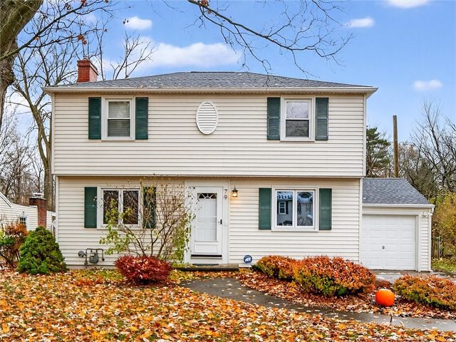 79 Mareeta Road, Gates, NY 14624