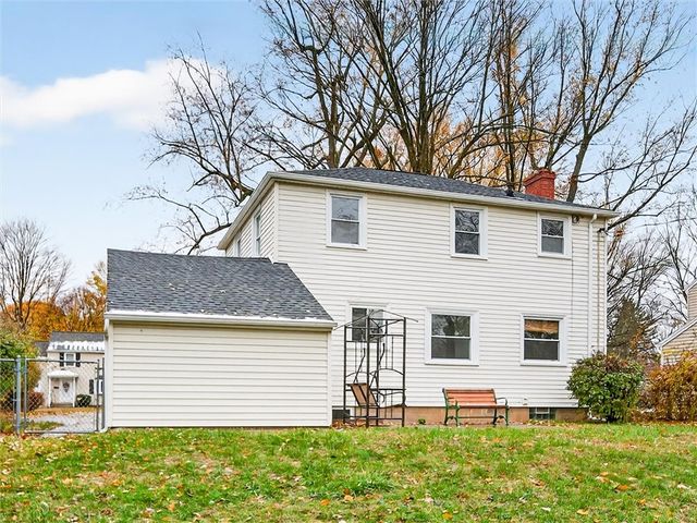 79 Mareeta Road, Gates, NY 14624