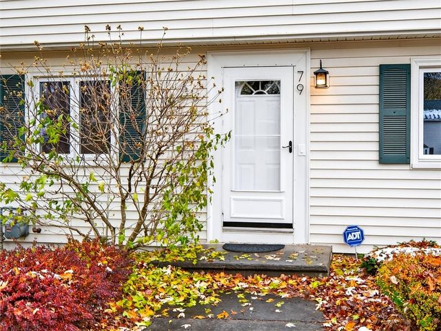 79 Mareeta Road, Gates, NY 14624