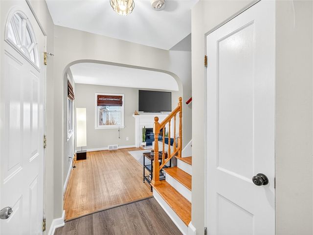 79 Mareeta Road, Gates, NY 14624