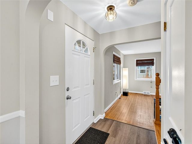 79 Mareeta Road, Gates, NY 14624