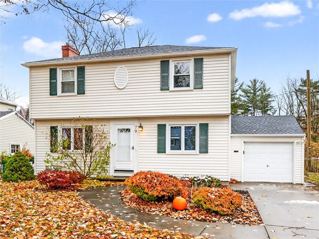 79 Mareeta Road, Gates, NY 14624